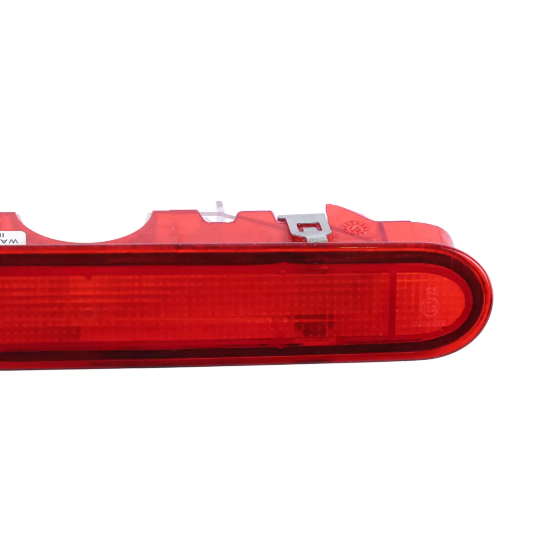 Terza luce di arresto posteriore per Mercedes W415 Renault Kangoo 2 con numero di parte A4159062000 Mercedes W415 Renault Kangoo 2 Terza luce di arresto posteriore - SKU A4159062000 - Numero di parte A4159062000