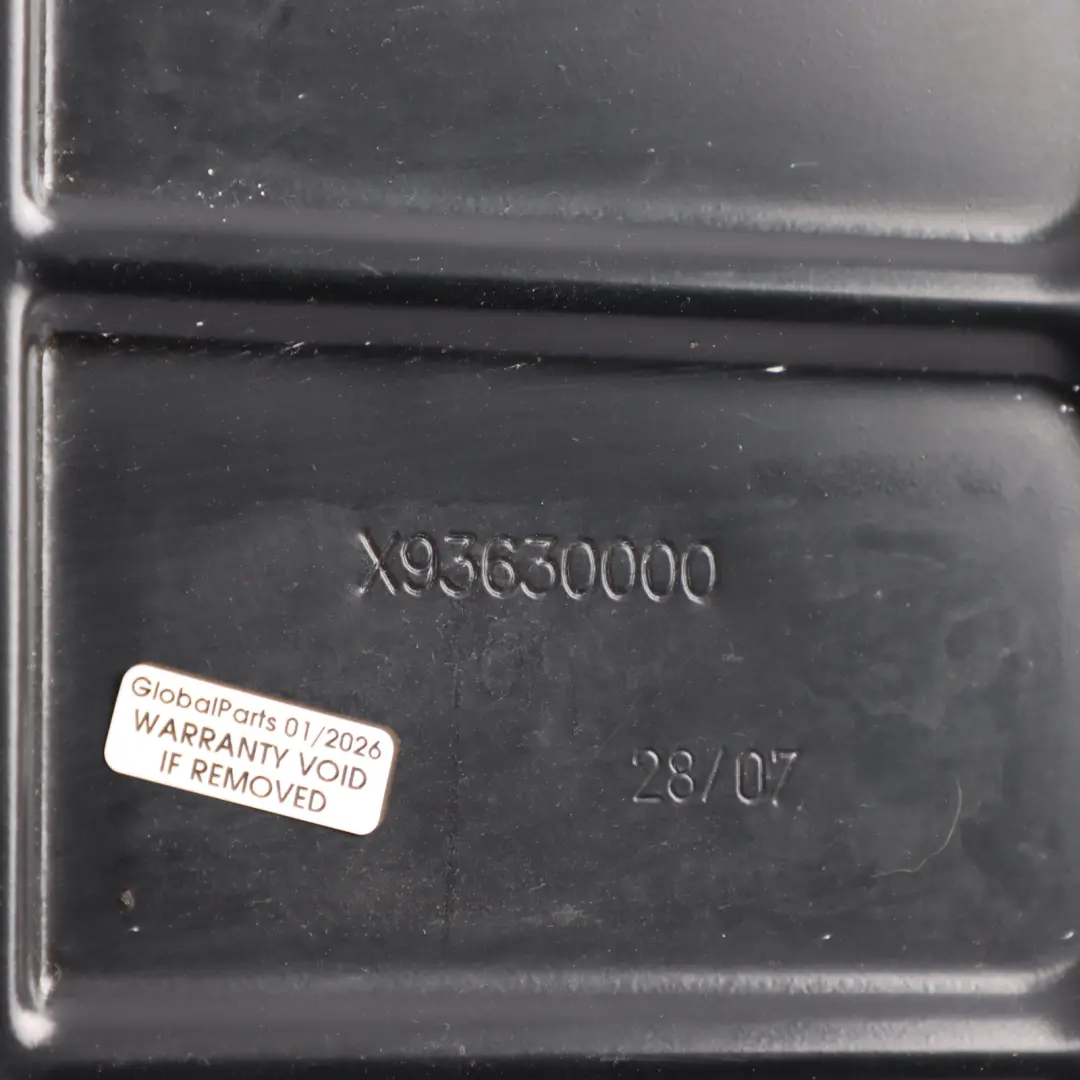 A451 Tapa Compartimento Motor Panel Inferior para Smart Fortwo con número de pieza A4516160005 Smart Fortwo A451 Tapa Compartimento Motor Panel Inferior - SKU A4516160005 - Número de pieza A4516160005