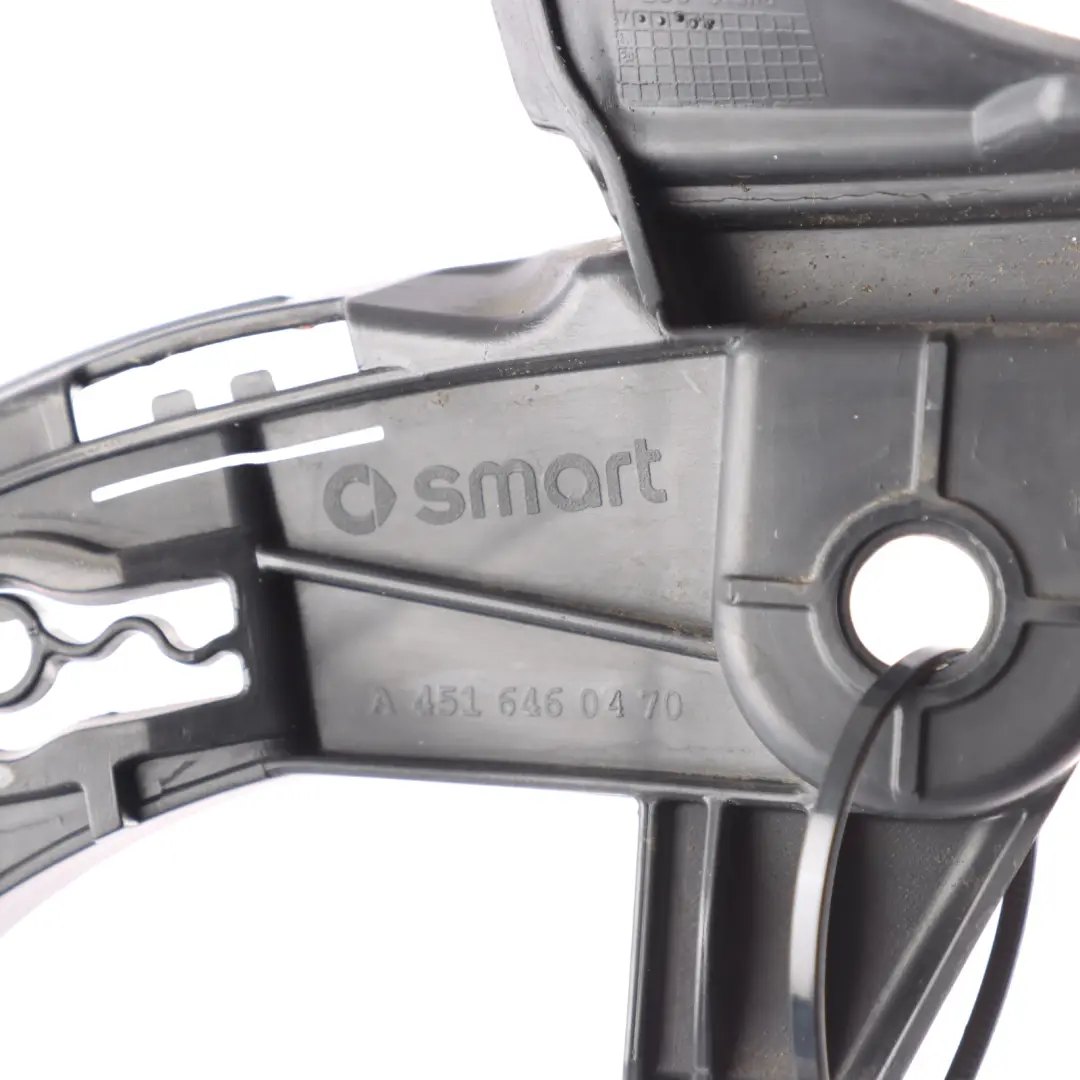 Smart Fortwo A451 Rear Fender Mount Bracket Support Holder Right O/S - SKU A4516460470 - Part number A4516460470