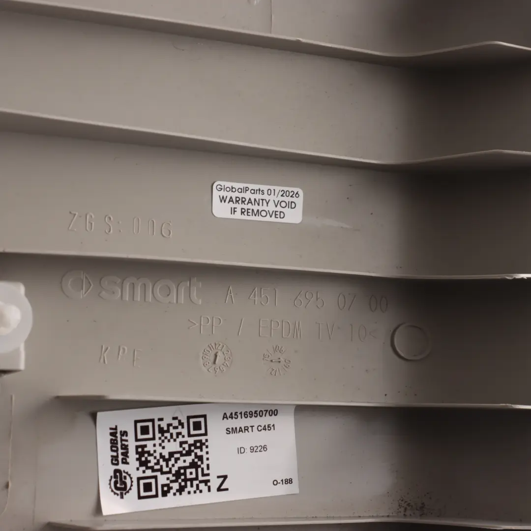 C451 Plastic Trim Cover Interior Panel Roof Ceiling Rear to Smart with Part number A4516950700 Smart C451 Plastic Trim Cover Interior Panel Roof Ceiling Rear - SKU A4516950700 - Part number A4516950700