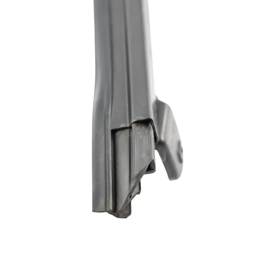 C451 Front Door Guide Rail Window Seal Left N/S to Smart with Part number A4517200115 Smart C451 Front Door Guide Rail Window Seal Left N/S - SKU A4517200115 - Part number A4517200115