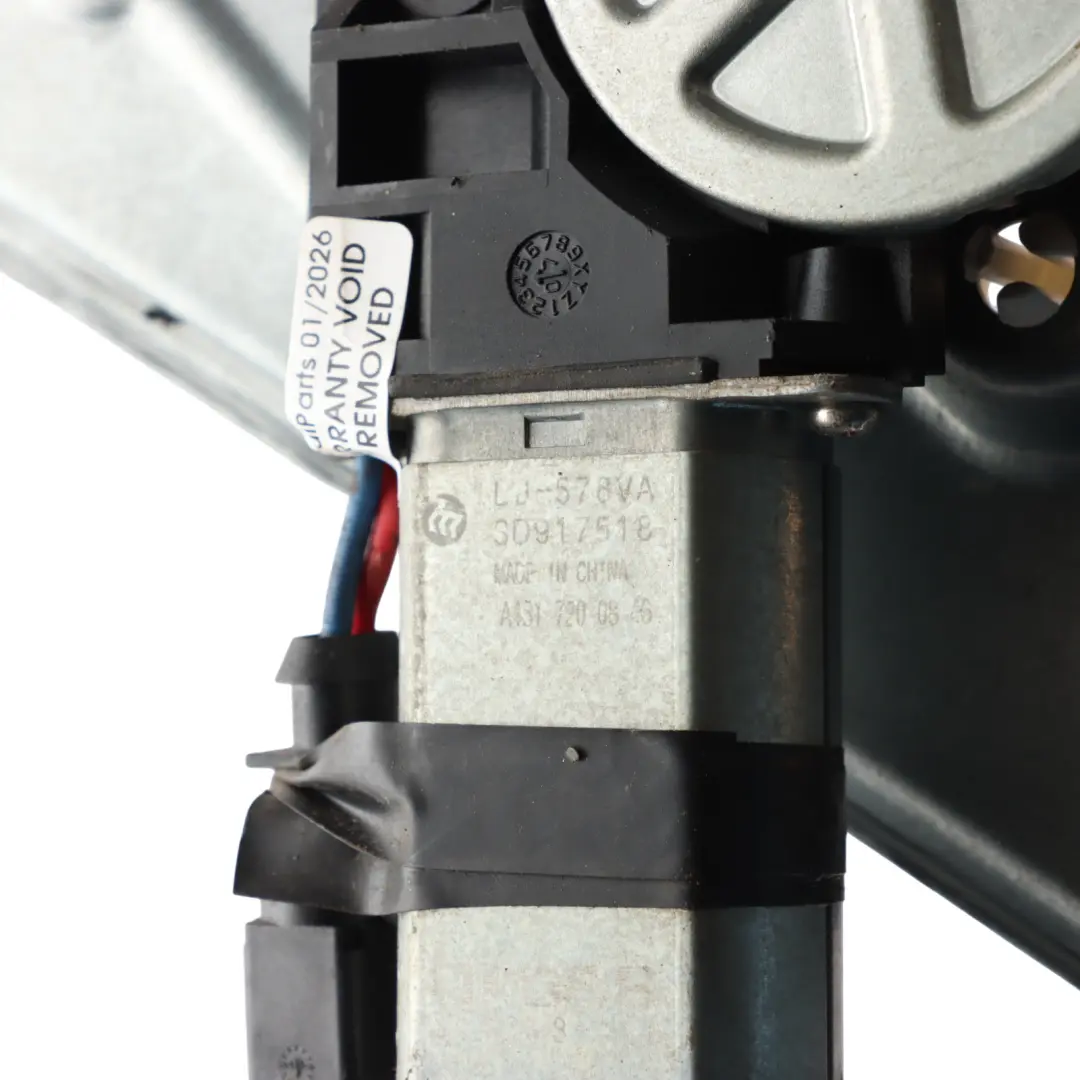 Smart A451 Window Lifter Mechanism Regulator Motor Front Right O/S - SKU A4517200446 - Part number A4517200446