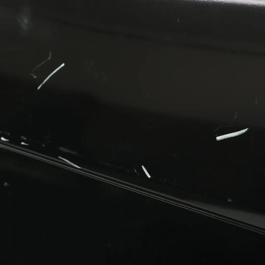 Tür Vorne Rechts Abdeckplatte Jack black Schwarz - ECA für Smart Fortwo 451 mit Teilenummer A4517220209 Smart Fortwo 451 Tür Vorne Rechts Abdeckplatte Jack black Schwarz - ECA - SKU A4517220209-BLAC - Teilenummer A4517220209