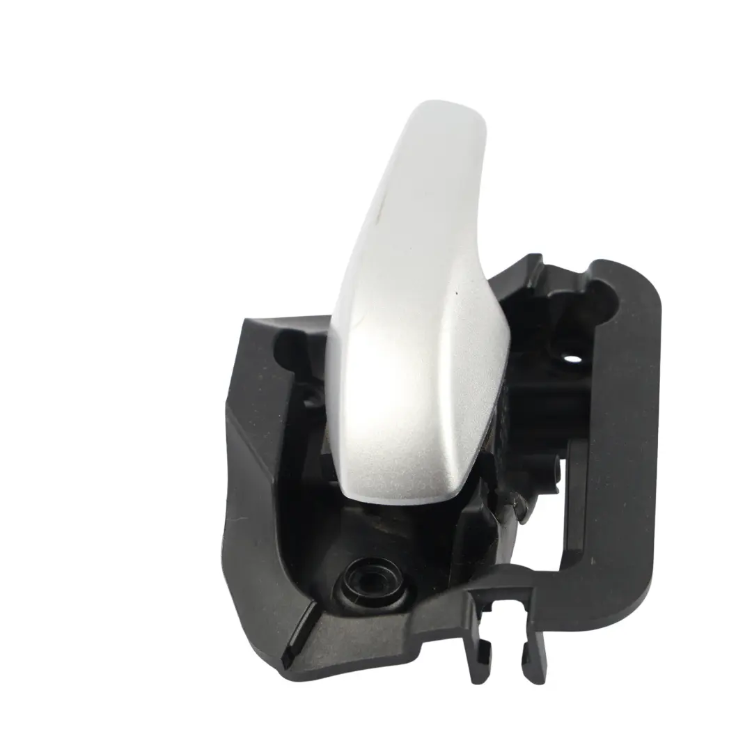 A451 Maniglia Interna Porta Anteriore Sinistra per Smart con numero di parte A4517600161 Smart A451 Maniglia Interna Porta Anteriore Sinistra - SKU A4517600161 - Numero di parte A4517600161