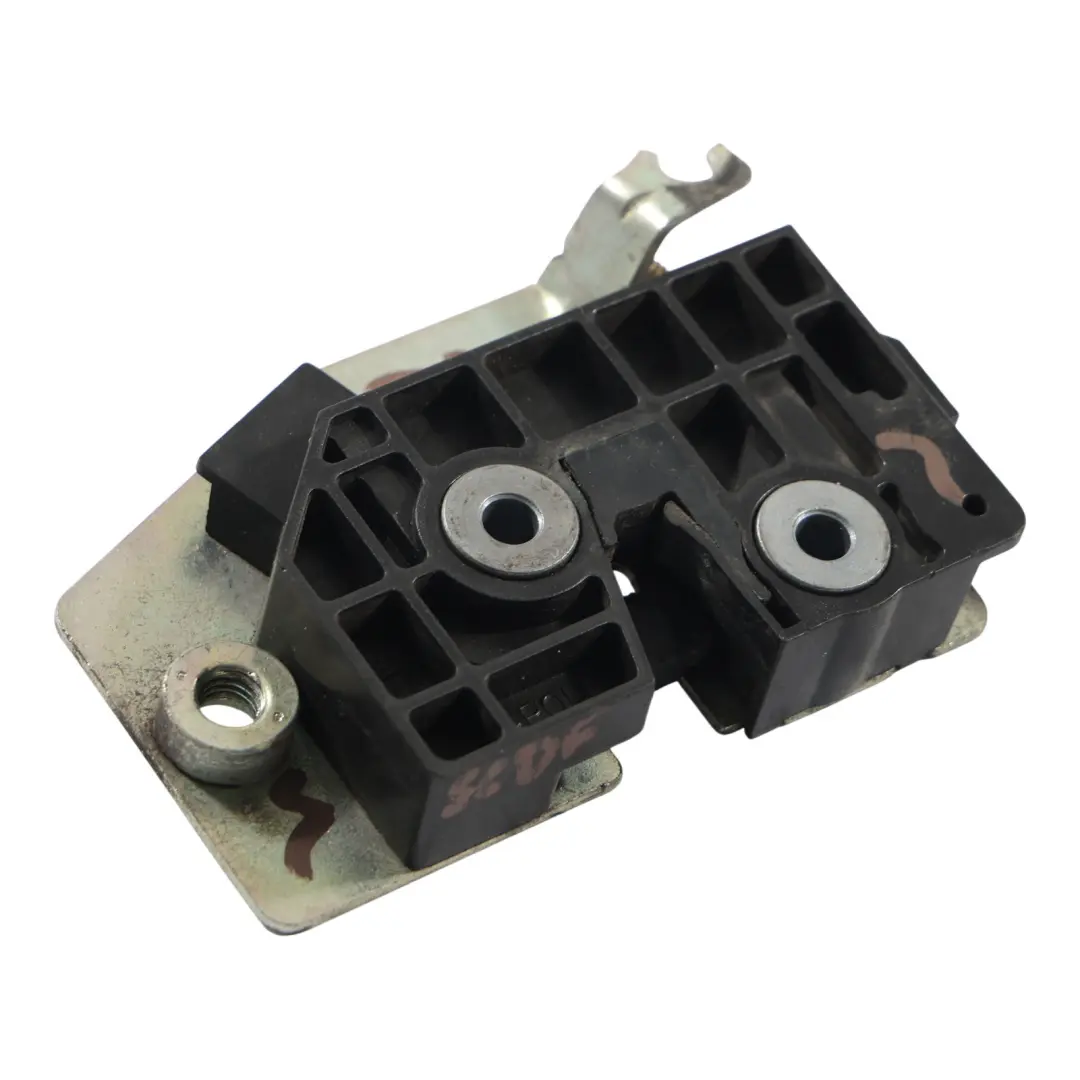 A453 Zamek Klapy Bagażnika Zatrzask Klapy Tył Lewy do Smart Fortwo o numerze A4517660126 Smart Fortwo A453 Zamek Klapy Bagażnika Zatrzask Klapy Tył Lewy - SKU A4517660126 - Numer Części A4517660126