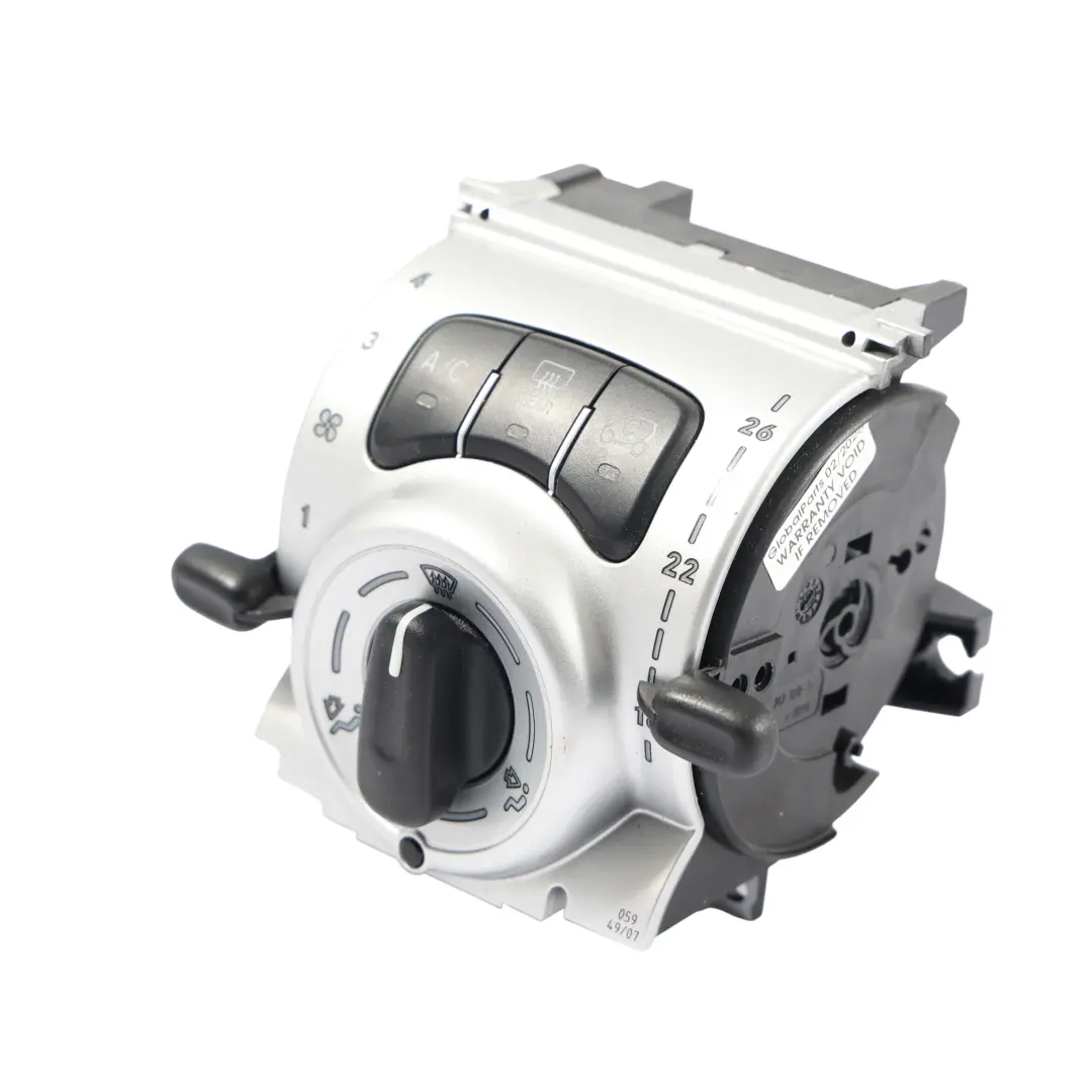 Smart 451 Cruscotto Centro Aria Riscaldatore Pannello Interruttore - SKU A4518202297 - Numero di parte A4518202297