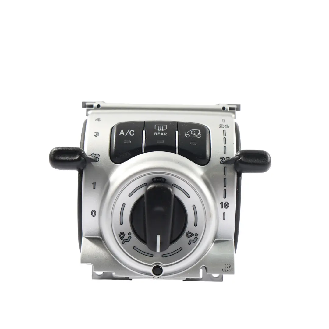 Smart 451 Panel Sterowania Przełączniki Nawiewu Ogrzewania - SKU A4518202297 - Numer Części A4518202297