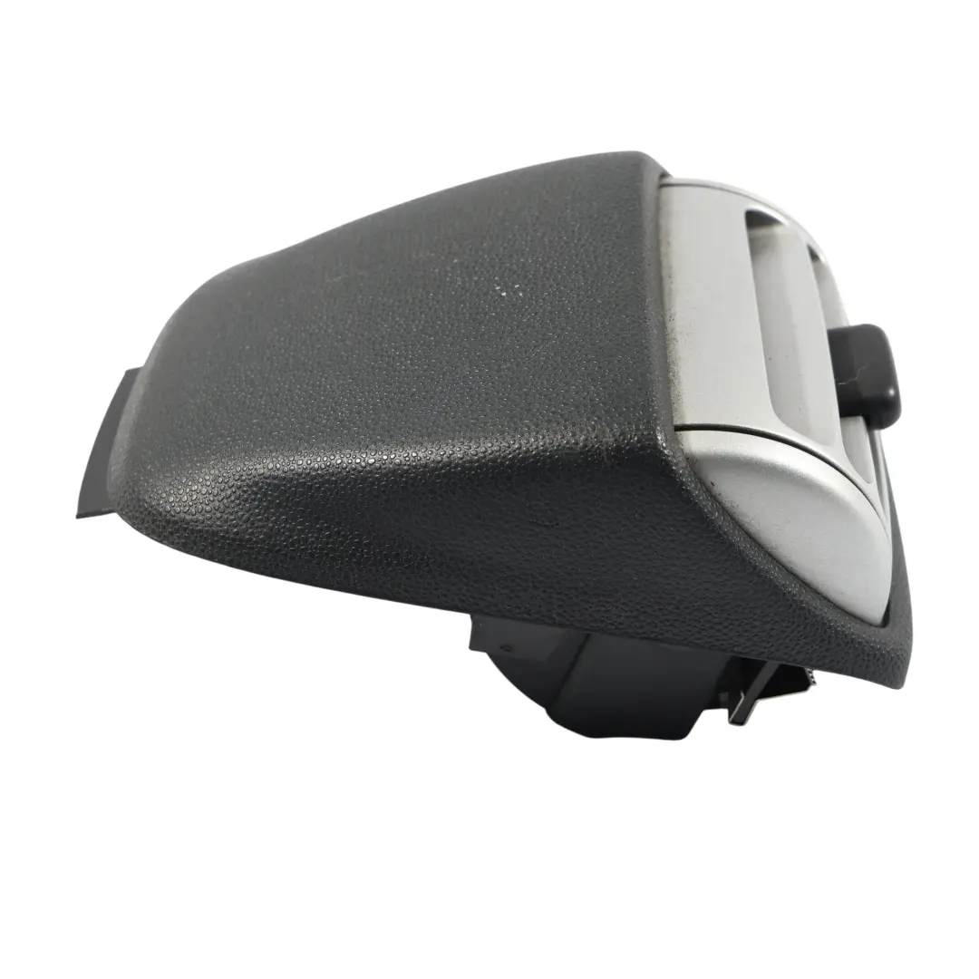 Kratka Nawiewu Deski Prawa do Smart Fortwo 451 o numerze A4518300154 Smart Fortwo 451 Kratka Nawiewu Deski Prawa - SKU A4518300154 - Numer Części A4518300154