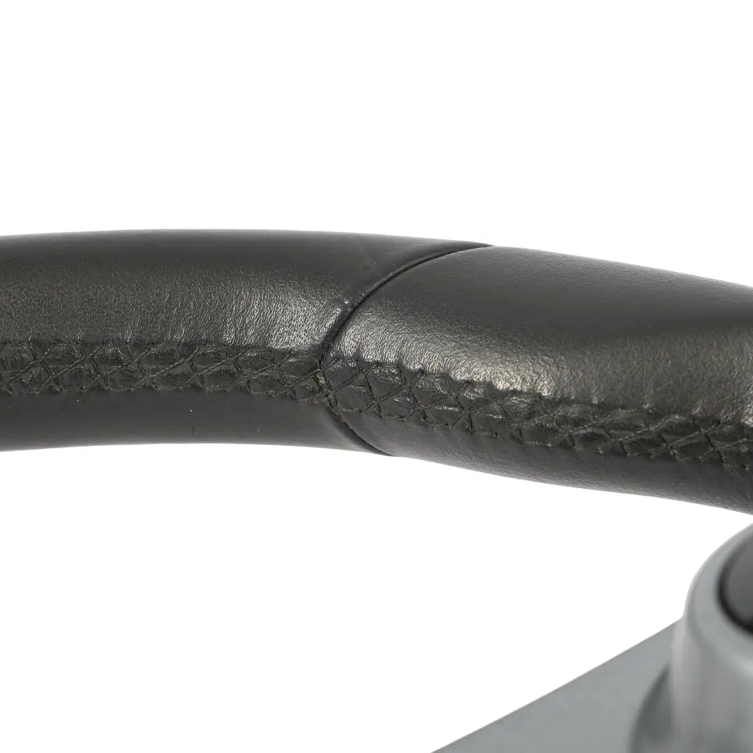 W453 Volant Multifonction Cuir Noir pour SMART FORFOUR 453 à propos du numéro de pièce A4534603500 SMART FORFOUR 453 W453 Volant Multifonction Cuir Noir - SKU A4534603500 - Numéro de pièce A4534603500