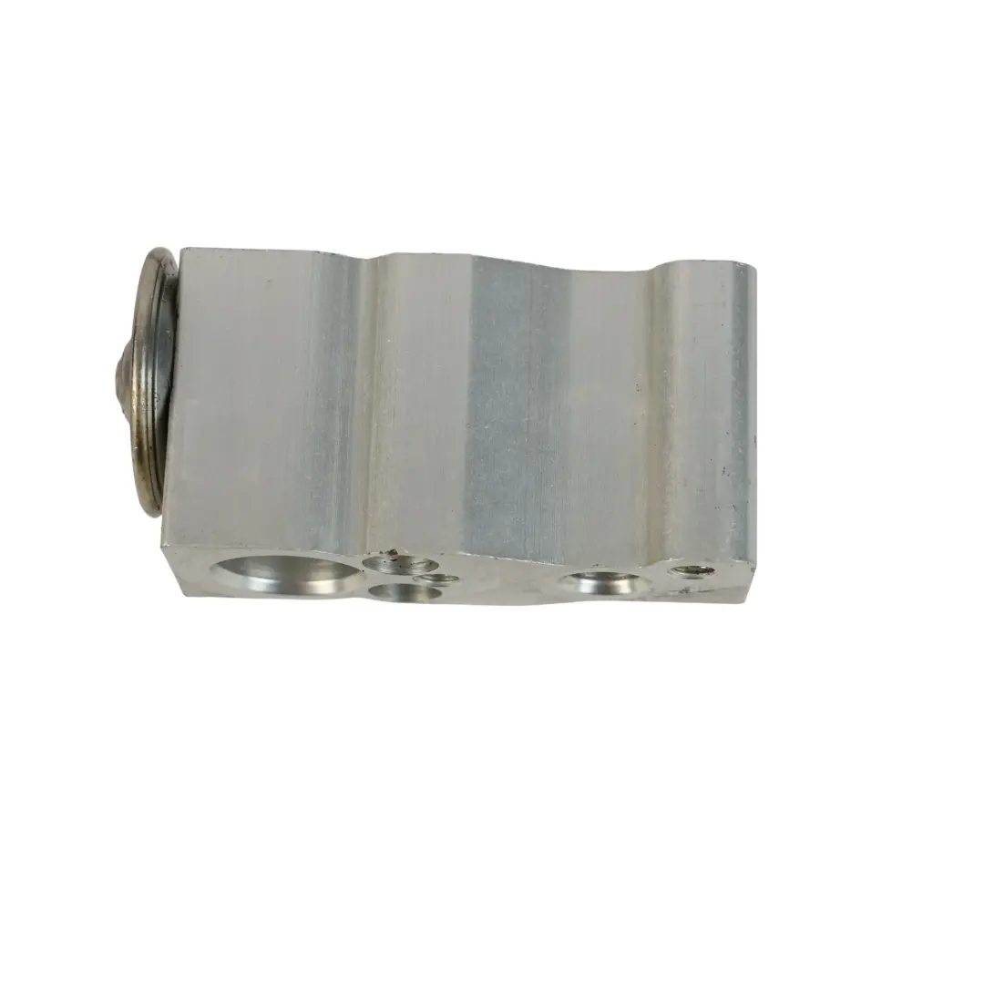 Conditioning Expansion Trigger Valve DF721002 to Smart 453 Fortwo Air with Part number A4538350800 Smart 453 Fortwo Air Conditioning Expansion Trigger Valve DF721002 - SKU A4538350800 - Part number A4538350800