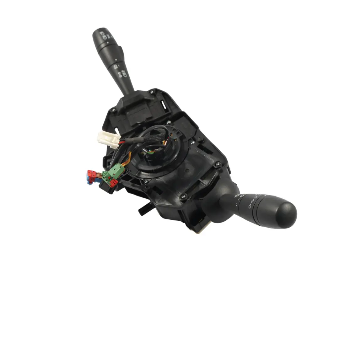 Interrupteur Clignotant Essuie-Glace Volant pour Smart 453 Fortwo à propos du numéro de pièce A4539013200 Smart 453 Fortwo Interrupteur Clignotant Essuie-Glace Volant - SKU A4539013200 - Numéro de pièce A4539013200