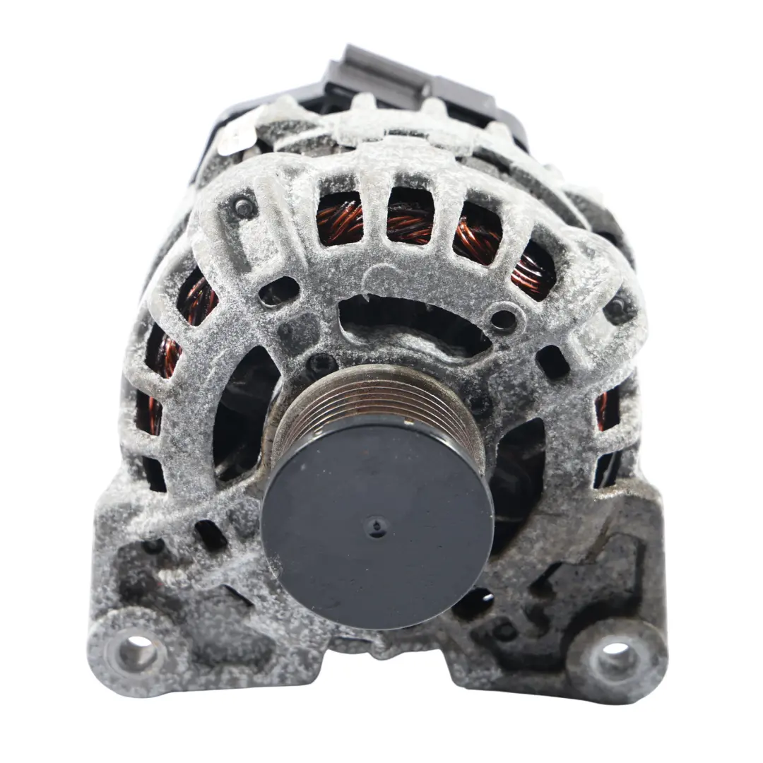 C453 Generatore Alternatore 90A 281920 per Smart con numero di parte A4539063900 Smart C453 Generatore Alternatore 90A 281920 - SKU A4539063900 - Numero di parte A4539063900