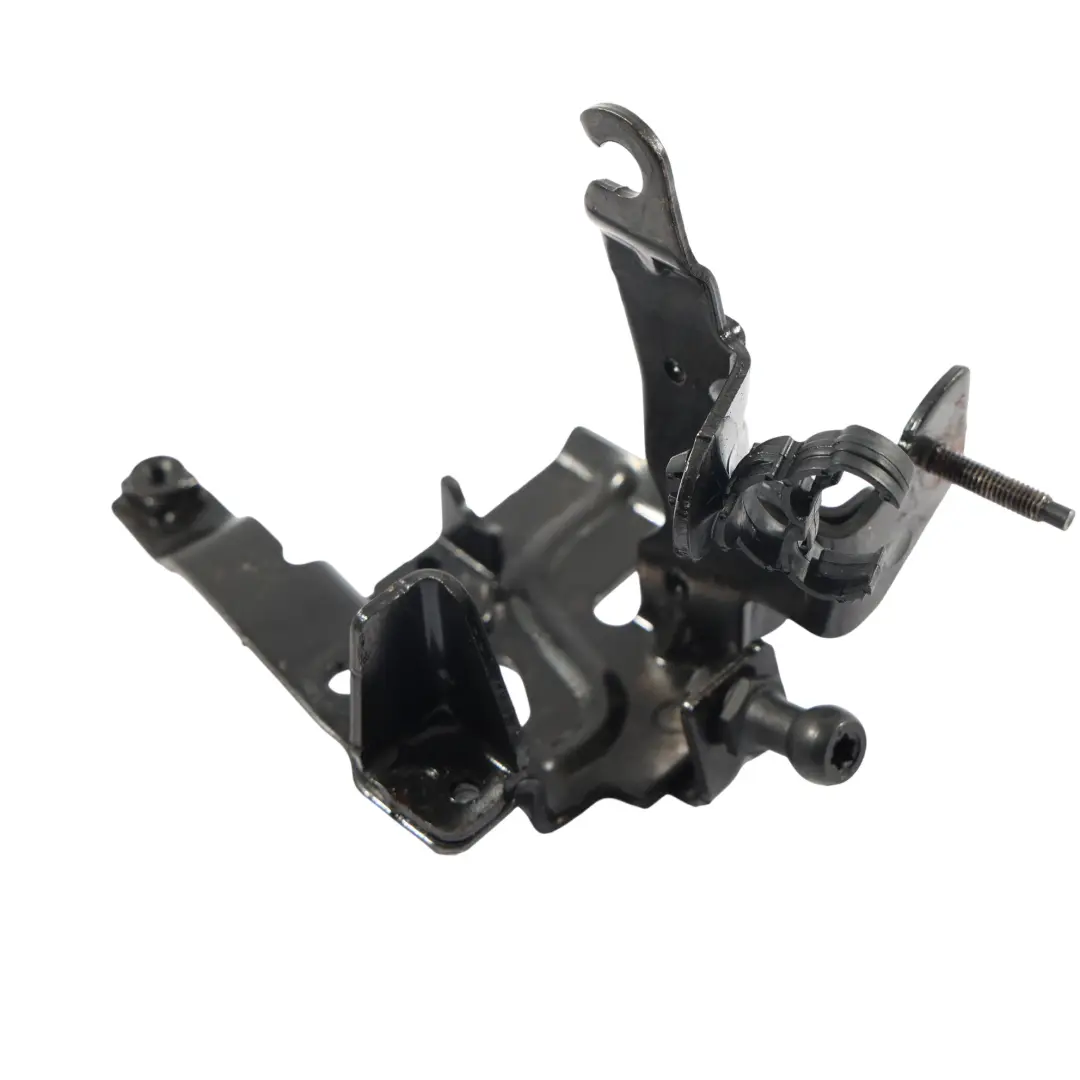 Mercedes W176 Kraftstoff Pumpen Halter Halterung OM607 - SKU A6072300240 - Teilenummer A6072300240