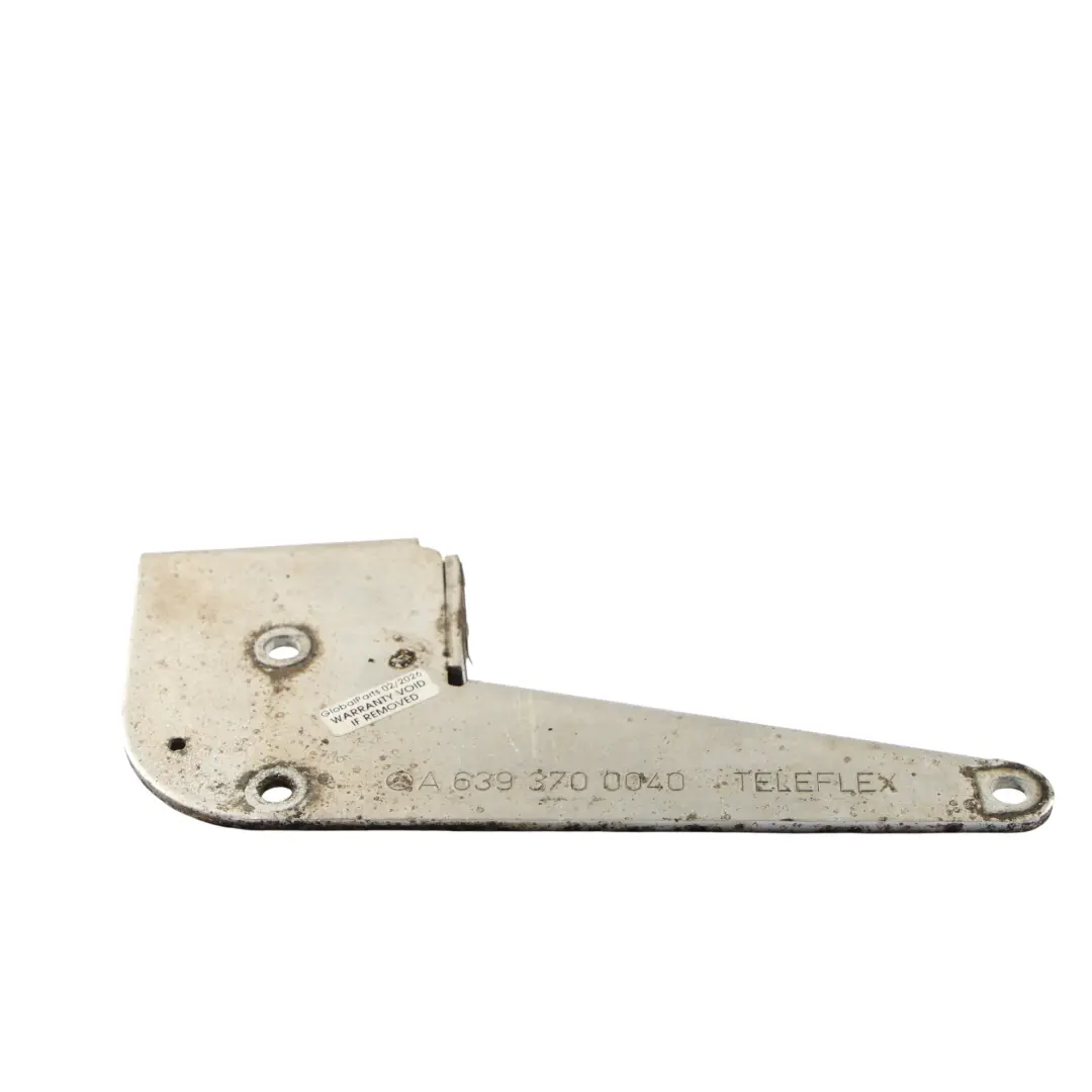 Soporte De Montaje De La Caja De Cambios para Mercedes W639 con número de pieza A6393700040 Mercedes W639 Soporte De Montaje De La Caja De Cambios - SKU A6393700040 - Número de pieza A6393700040