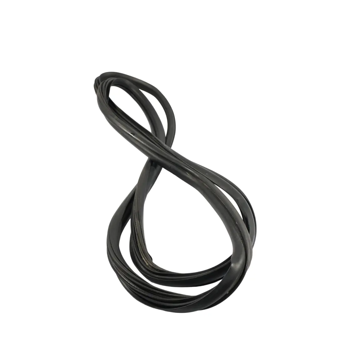 Mercedes W639 Guarnizione Finestrino Posteriore Sinistro Destro - SKU A6396713120 - Numero di parte A6396713120