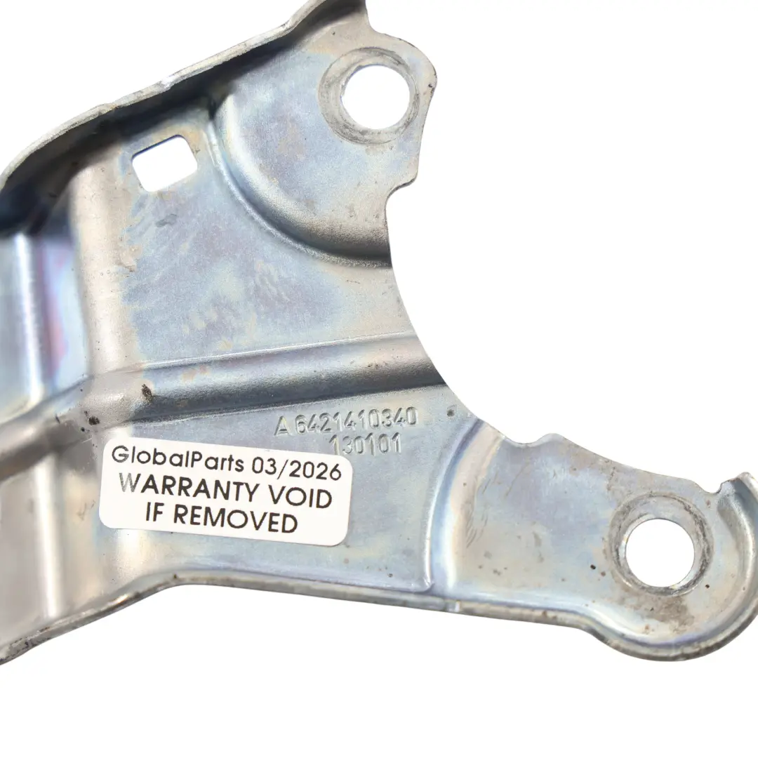 OM642 Drosselklappe Halterung Ansaugkrümmer für Mercedes A207 W211 mit Teilenummer A6421410340 Mercedes A207 W211 OM642 Drosselklappe Halterung Ansaugkrümmer - SKU A6421410340 - Teilenummer A6421410340