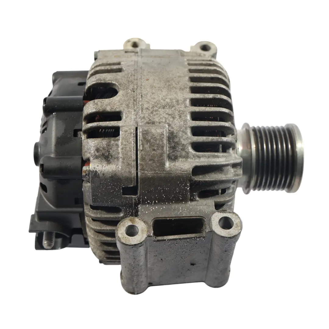 Lichtmaschine 180A OM642 Diesel für Mercedes W164 mit Teilenummer A6421540502 Mercedes W164 Lichtmaschine 180A OM642 Diesel - SKU A6421540502-1 - Teilenummer A6421540502