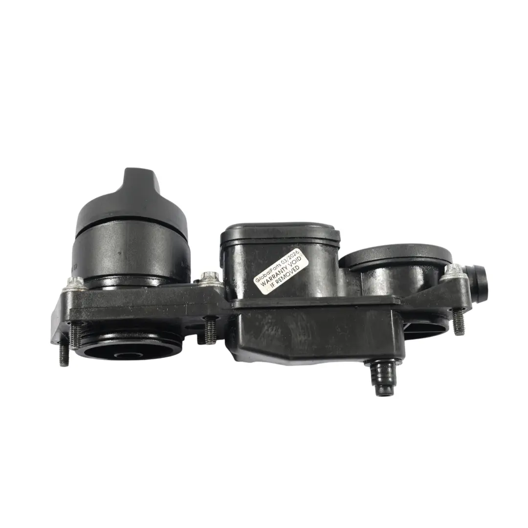 Coperchio Sfiato Separatore Olio OM646 per Mercedes W203 C209 W211 con numero di parte A6460100162 Mercedes W203 C209 W211 Coperchio Sfiato Separatore Olio OM646 - SKU A6460100162 - Numero di parte A6460100162