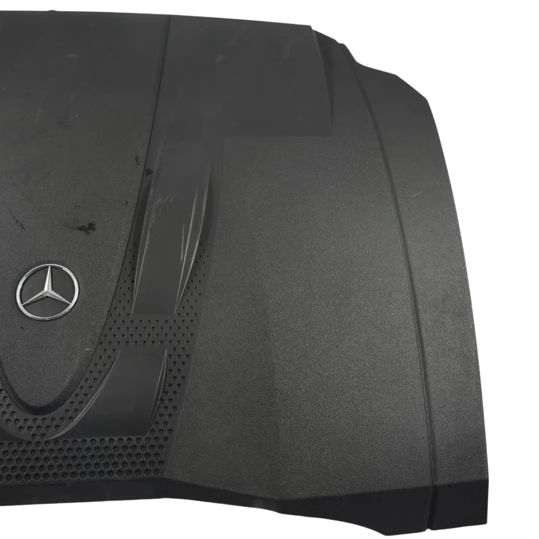 OM646 Osłona Silnika do Mercedes W204 200 220 CDI o numerze A6460101167 Mercedes W204 200 220 CDI OM646 Osłona Silnika - SKU A6460101167 - Numer Części A6460101167