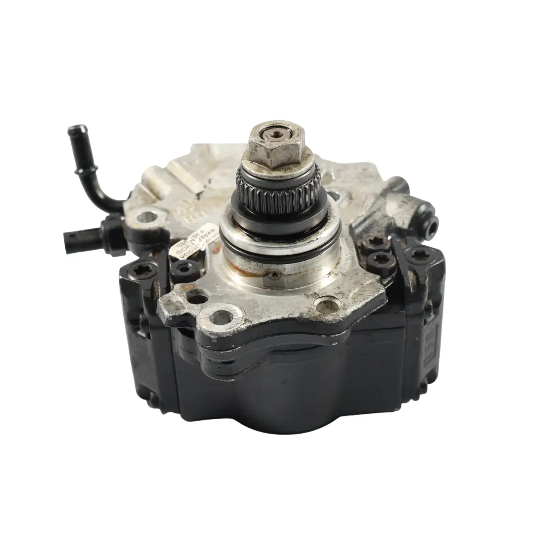 Pompe À Carburant Haute Pression Diesel OM651 pour Mercedes W205 à propos du numéro de pièce A6510702801 Mercedes W205 Pompe À Carburant Haute Pression Diesel OM651 - SKU A6510702801 - Numéro de pièce A6510702801