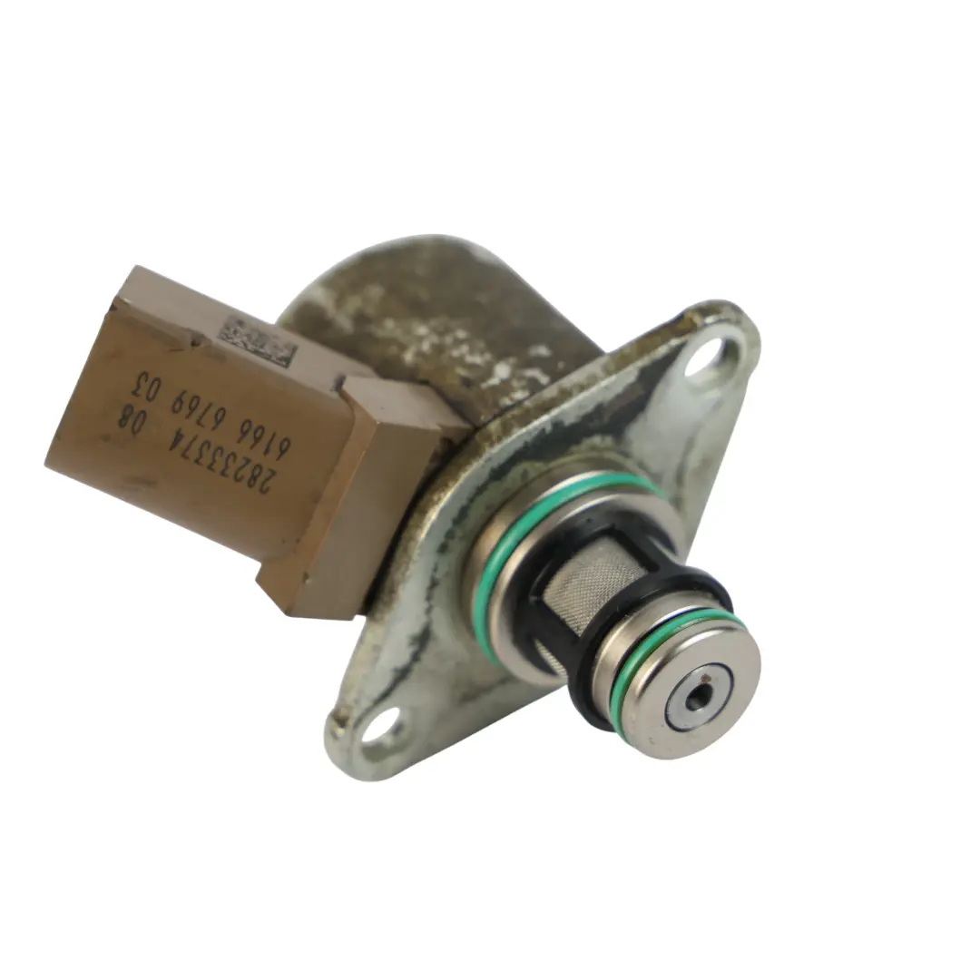 Pump Pressure Regulator Flow Regulation Fuel Valve 28233374 to Mercedes W205 with Part number A6510740084 Mercedes W205 Pump Pressure Regulator Flow Regulation Fuel Valve 28233374 - SKU A6510740084 - Part number A6510740084