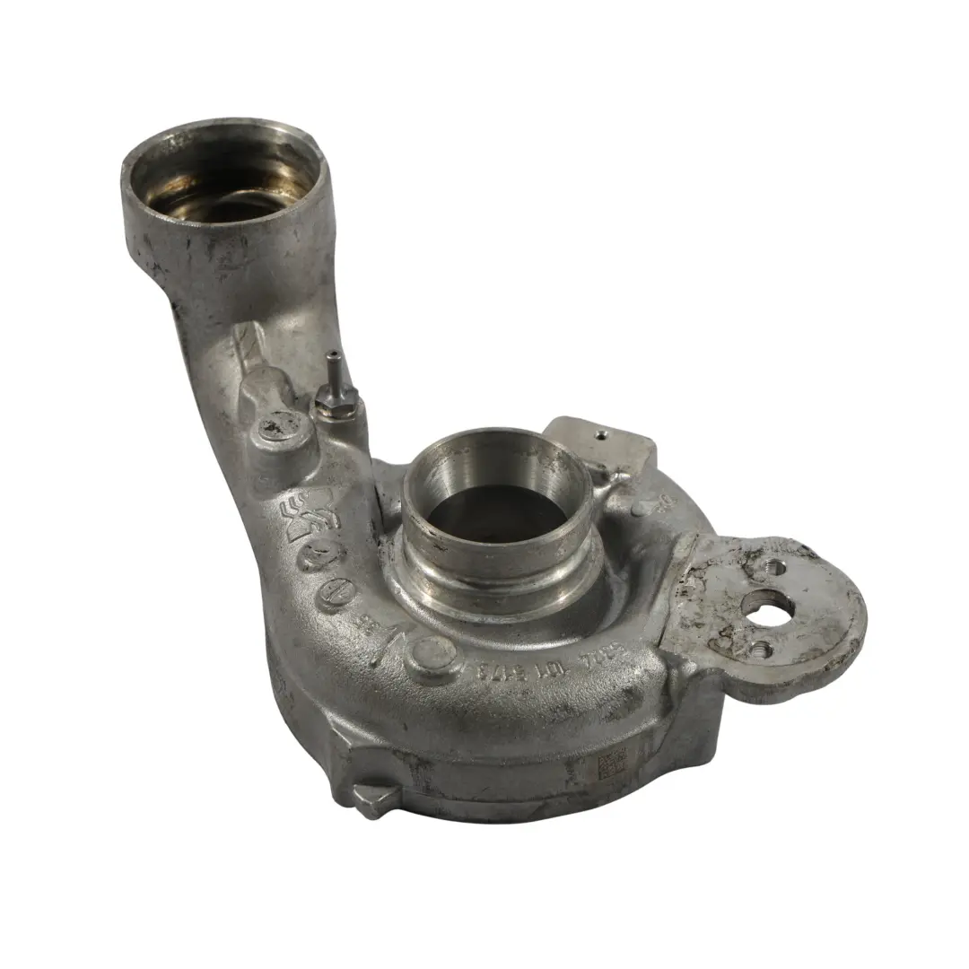 Turbocompressore Parte Alloggiamento Diesel OM651 54391014775 per Mercedes W205 X253 con numero di parte A6510901586 Mercedes W205 X253 Turbocompressore Parte Alloggiamento Diesel OM651 54391014775 - SKU A6510901586-5 - Numero di parte A6510901586