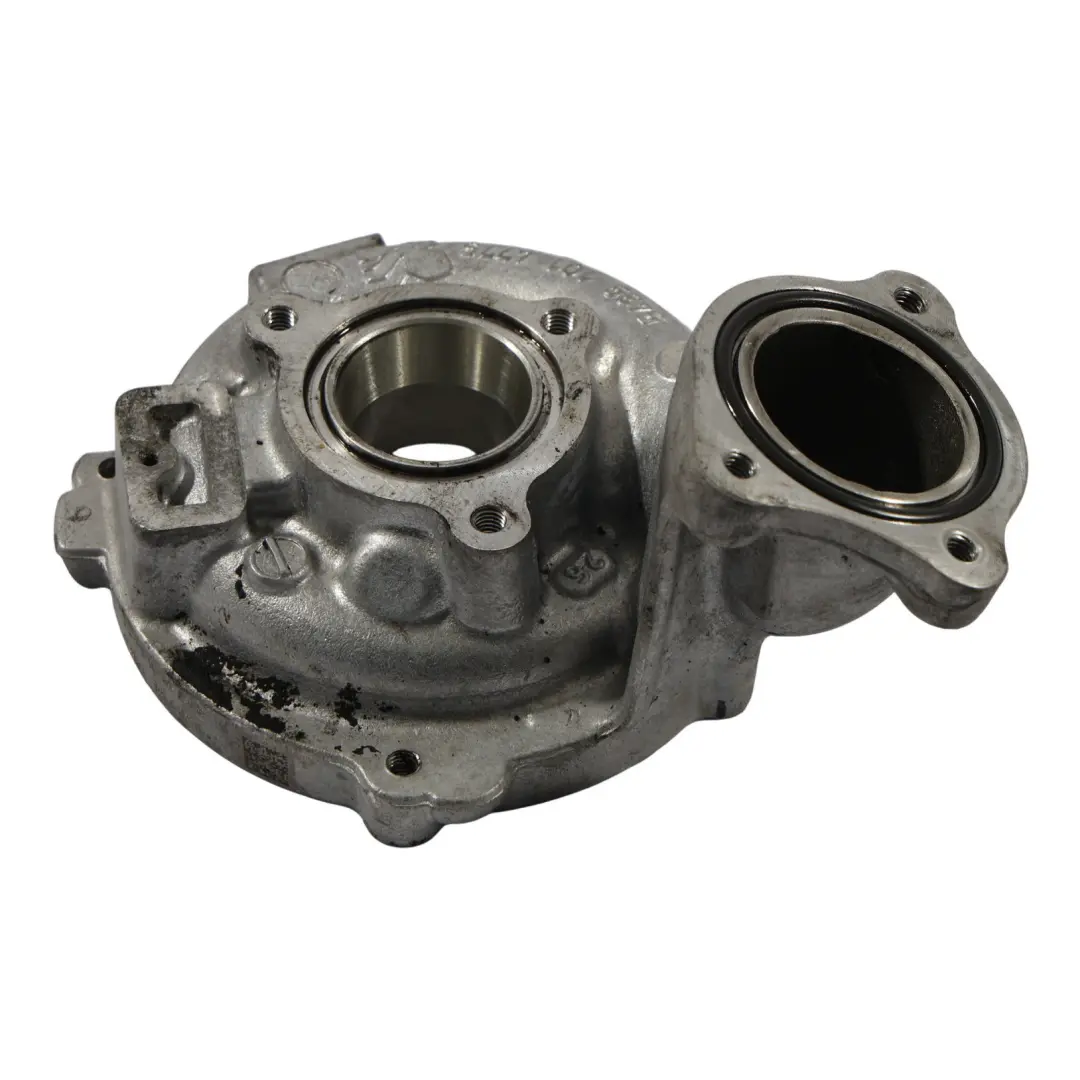 Obudowa Turbosprężarki Turbo Diesel OM651 54391014775 do Mercedes W205 X253 o numerze A6510901586 Mercedes W205 X253 Obudowa Turbosprężarki Turbo Diesel OM651 54391014775 - SKU A6510901586-6 - Numer Części A6510901586