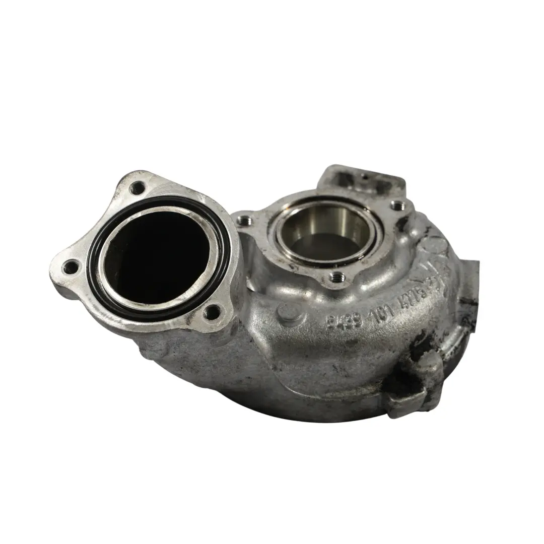 Turbocompressore Parte Alloggiamento Diesel OM651 54391014775 per Mercedes W205 X253 con numero di parte A6510901586 Mercedes W205 X253 Turbocompressore Parte Alloggiamento Diesel OM651 54391014775 - SKU A6510901586-6 - Numero di parte A6510901586