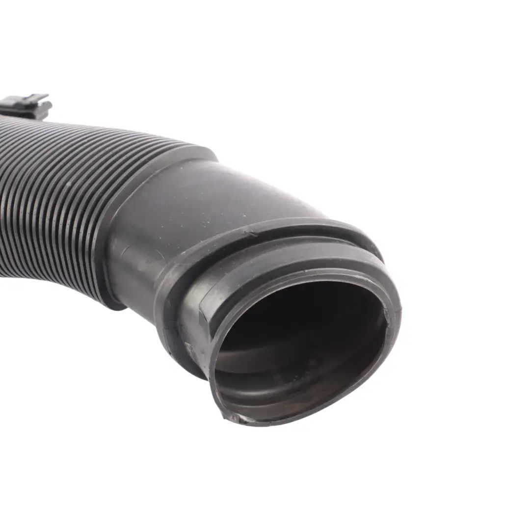 Rura Przewód Powietrza Dolot do Mercedes W205 o numerze A6510903242 Mercedes W205 Rura Przewód Powietrza Dolot - SKU A6510903242 - Numer Części A6510903242