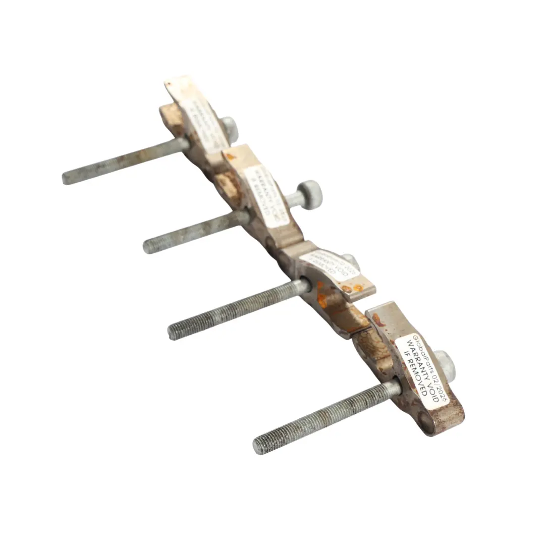 Einspritzdüsen Halter Klemme OM654 Satz X4 für Mercedes W177 W205 W213 mit Teilenummer A6540163400 Mercedes W177 W205 W213 Einspritzdüsen Halter Klemme OM654 Satz X4 - SKU A6540163400-1 - Teilenummer A6540163400