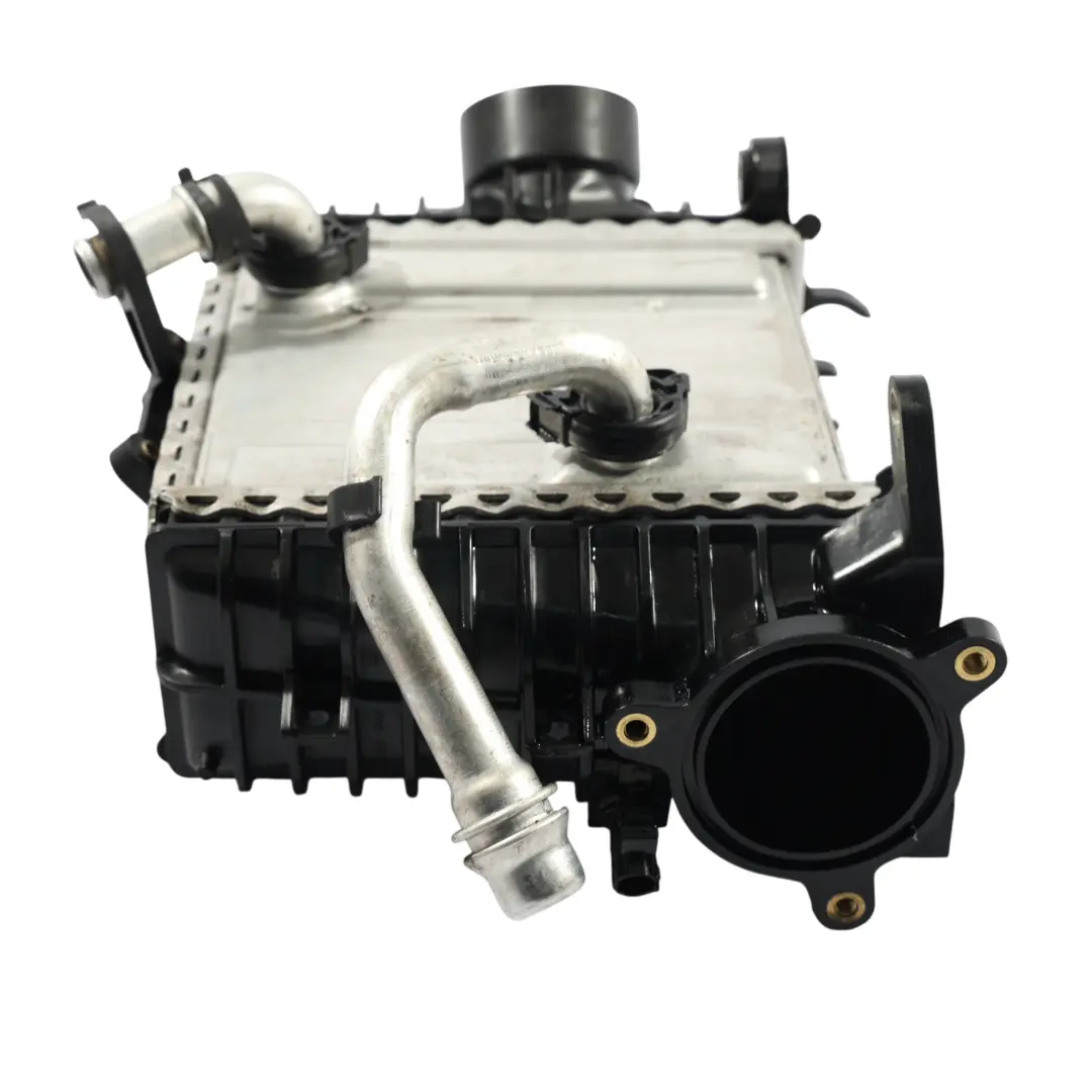 Radiador Intercooler Enfriador Aire Carga Turbo para Mercedes W213 con número de pieza A6540906100 Mercedes W213 Radiador Intercooler Enfriador Aire Carga Turbo - SKU A6540906100-1 - Número de pieza A6540906100