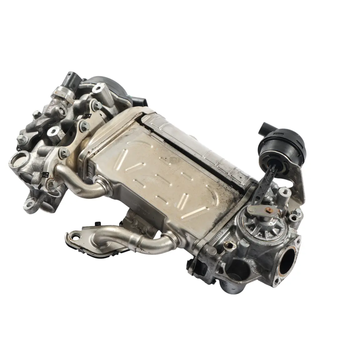 OM654 EGR Cooler Raffreddamento Gas Scarico per Mercedes W205 W213 X253 con numero di parte A6541409100 Mercedes W205 W213 X253 OM654 EGR Cooler Raffreddamento Gas Scarico - SKU A6541409100-1 - Numero di parte A6541409100