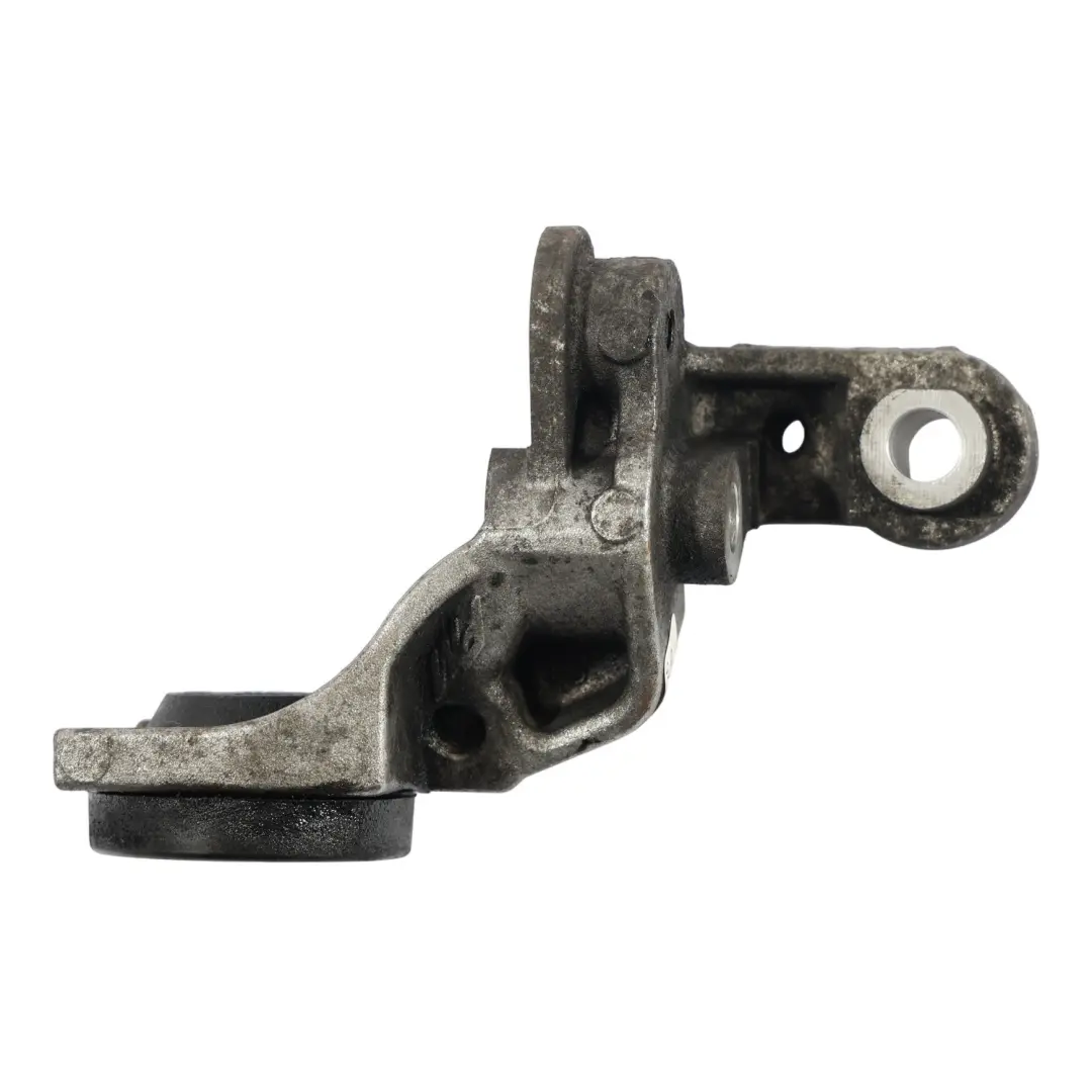 OM654 Supporto Staffa Motore Sinistra per Mercedes W205 con numero di parte A6542200100 Mercedes W205 OM654 Supporto Staffa Motore Sinistra - SKU A6542200100 - Numero di parte A6542200100