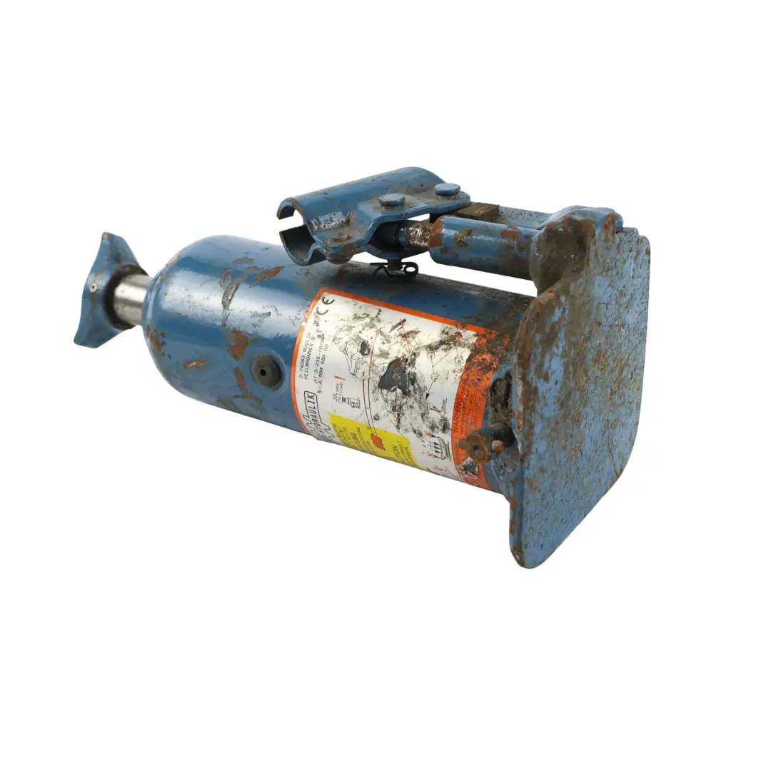 W901 W906 Outil Cric Hydraulique Bouteille pour Mercedes Sprinter à propos du numéro de pièce A9045800018 Mercedes Sprinter W901 W906 Outil Cric Hydraulique Bouteille - SKU A9045800018-2 - Numéro de pièce A9045800018