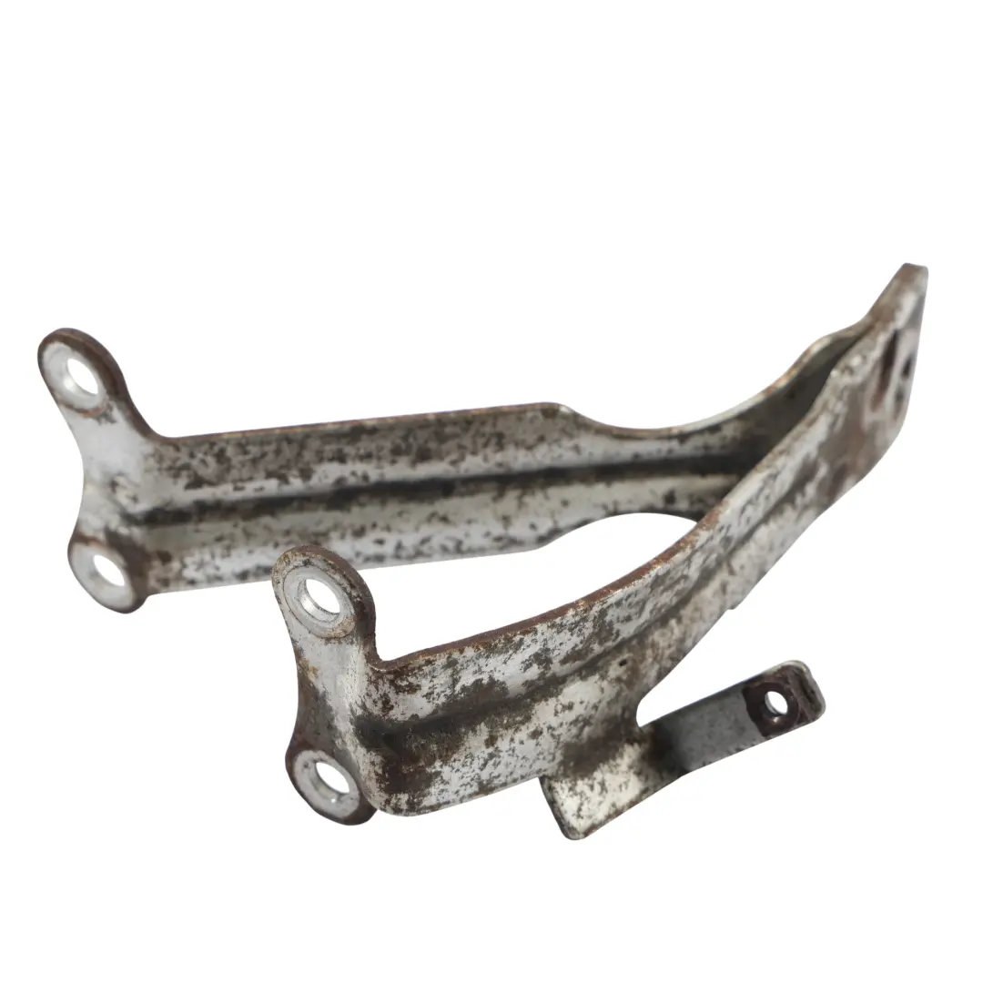 OM651 Exhaust System Holder Hanger to Mercedes Sprinter W906 Diesel with Part number A9064920842 Mercedes Sprinter W906 Diesel OM651 Exhaust System Holder Hanger - SKU A9064920842 - Part number A9064920842