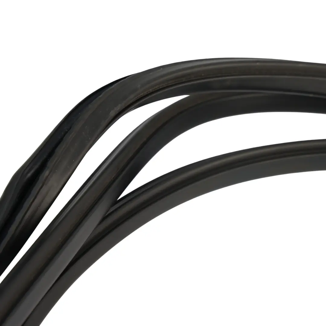 Mercedes W906 Sealing Frame Gasket Seal Rubber Front Left N/S A9066711220 - SKU A9066712820 - Part number A9066712820