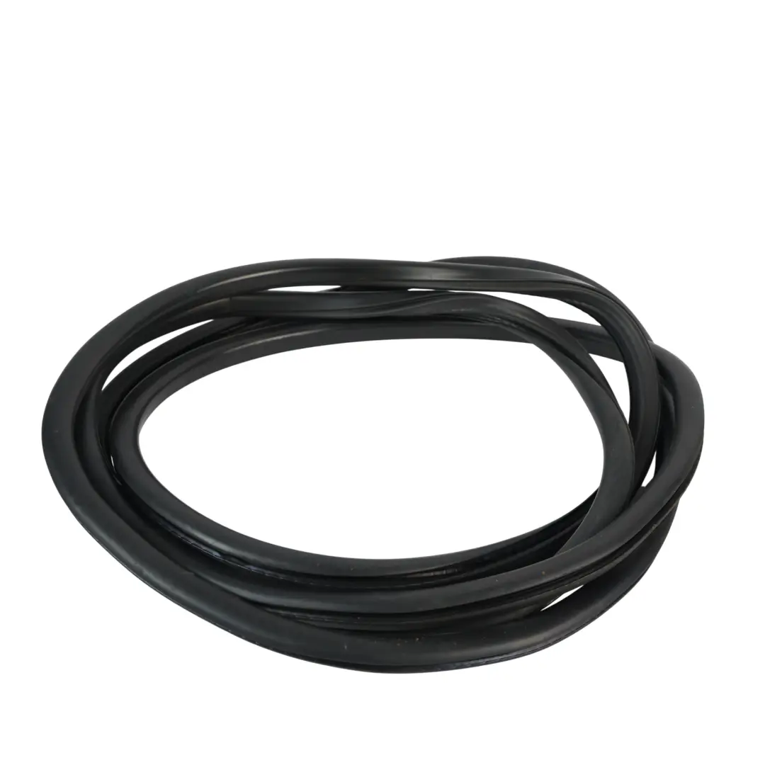 Mercedes W906 Guarnizione Telaio Gomma Posteriore Sinistra - SKU A9066713020 - Numero di parte A9066713020