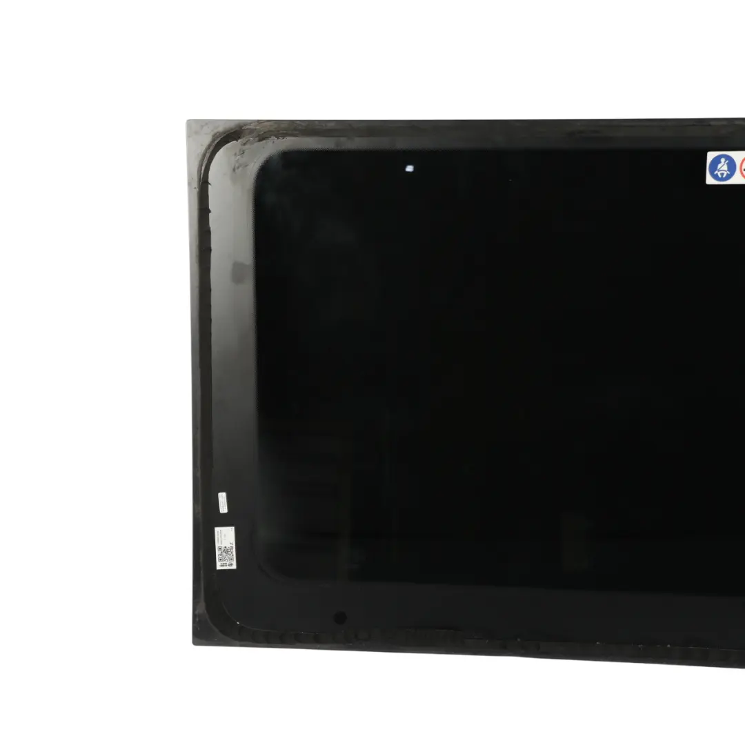 Side Window Rear Left N/S Glass Glazing AS3 to Mercedes Sprinter W906 with Part number A9066732209 Mercedes Sprinter W906 Side Window Rear Left N/S Glass Glazing AS3 - SKU A9066732209 - Part number A9066732209