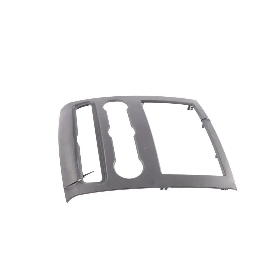 Tapa panel embellecedor central del salpicadero delantero para Mercedes Sprinter W906 con número de pieza A9066800017 Mercedes Sprinter W906 Tapa panel embellecedor central del salpicadero delantero - SKU A9066800017-1 - Número de pieza A9066800017