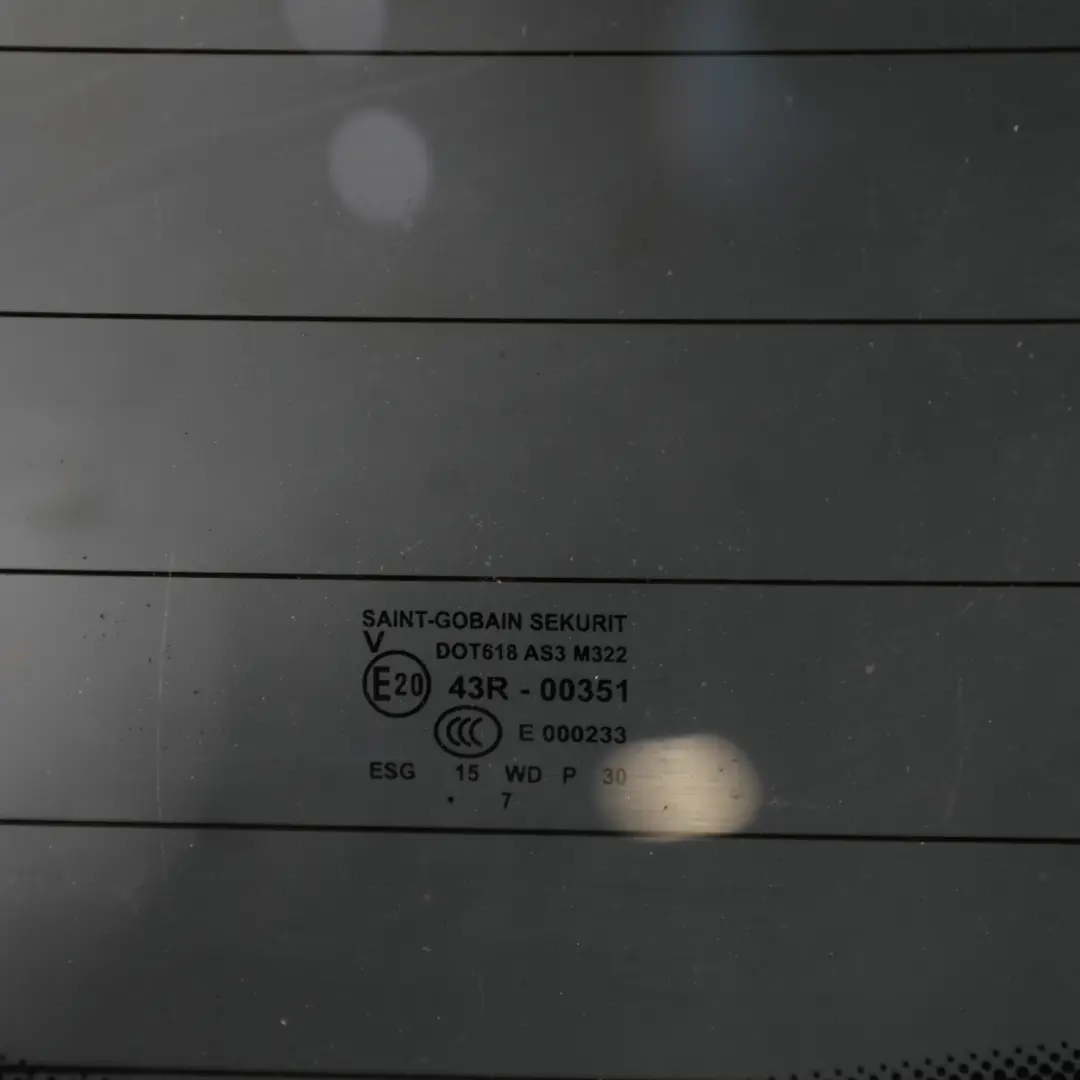 Door Window Rear Right O/S Boot Lid Glass Tinted AS3 to Mercedes Sprinter W906 with Part number A9067451110 Mercedes Sprinter W906 Door Window Rear Right O/S Boot Lid Glass Tinted AS3 - SKU A9067451110 - Part number A9067451110