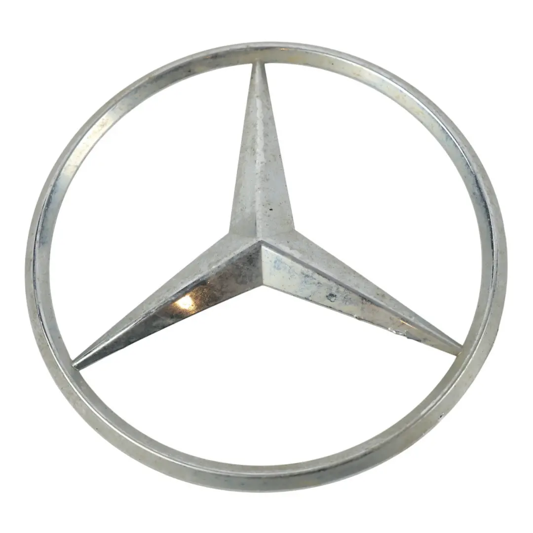Emblema Posteriore Stella Logo per Mercedes Sprinter 907 con numero di parte A9068170516 Mercedes Sprinter 907 Emblema Posteriore Stella Logo - SKU A9068170516 - Numero di parte A9068170516