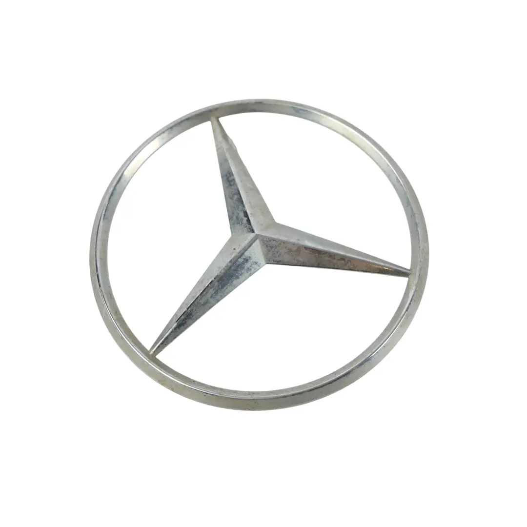 Emblema Posteriore Stella Logo per Mercedes Sprinter 907 con numero di parte A9068170516 Mercedes Sprinter 907 Emblema Posteriore Stella Logo - SKU A9068170516 - Numero di parte A9068170516