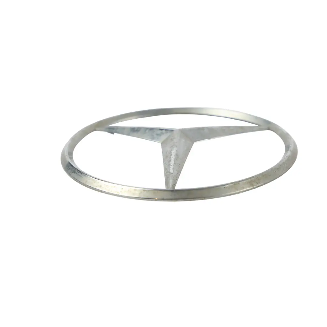 Emblema Posteriore Stella Logo per Mercedes Sprinter 907 con numero di parte A9068170516 Mercedes Sprinter 907 Emblema Posteriore Stella Logo - SKU A9068170516 - Numero di parte A9068170516