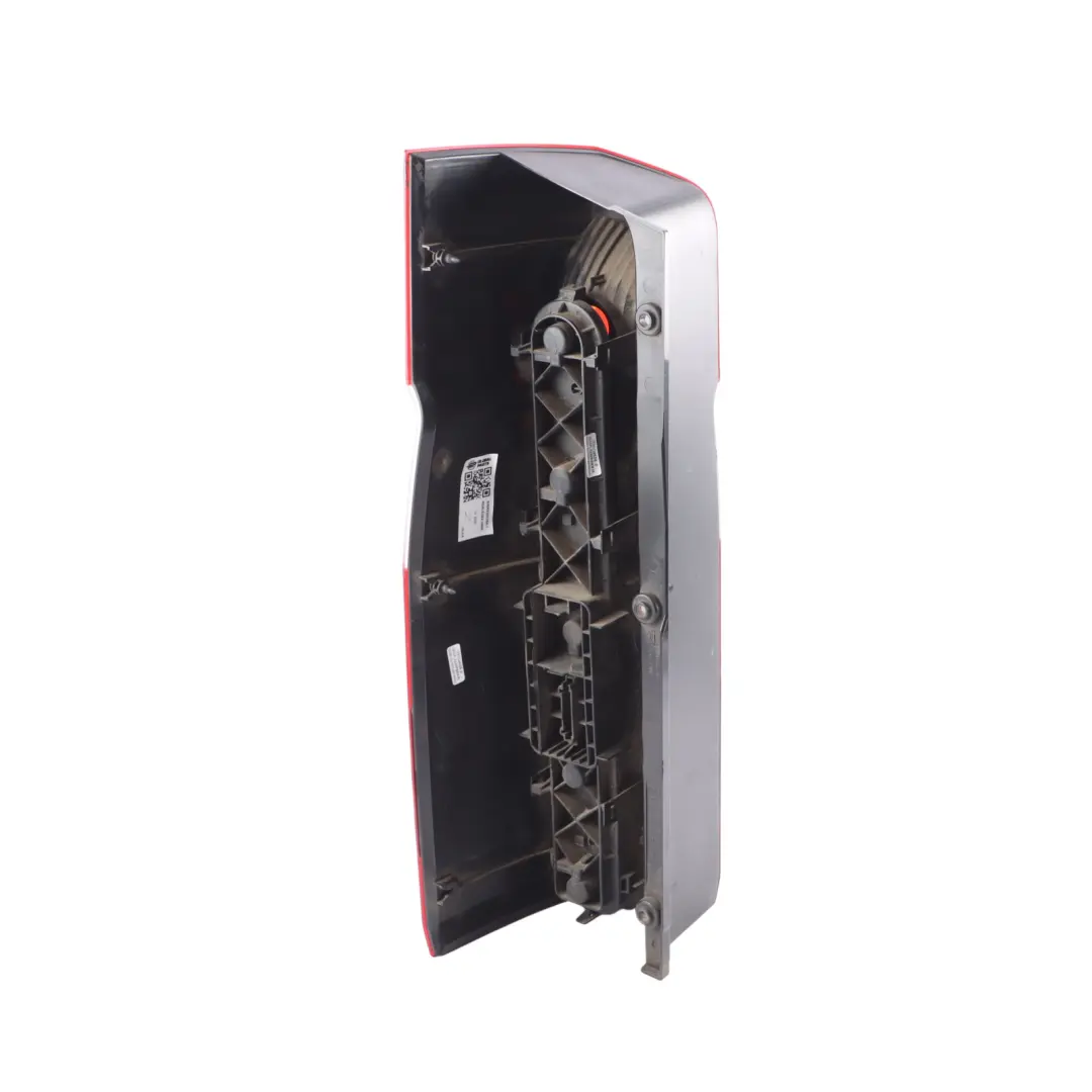  Mercedes-Benz Sprinter W906 Luz Trasera Derecha Lado - SKU A9068200264-1 - Número de pieza A9068200264