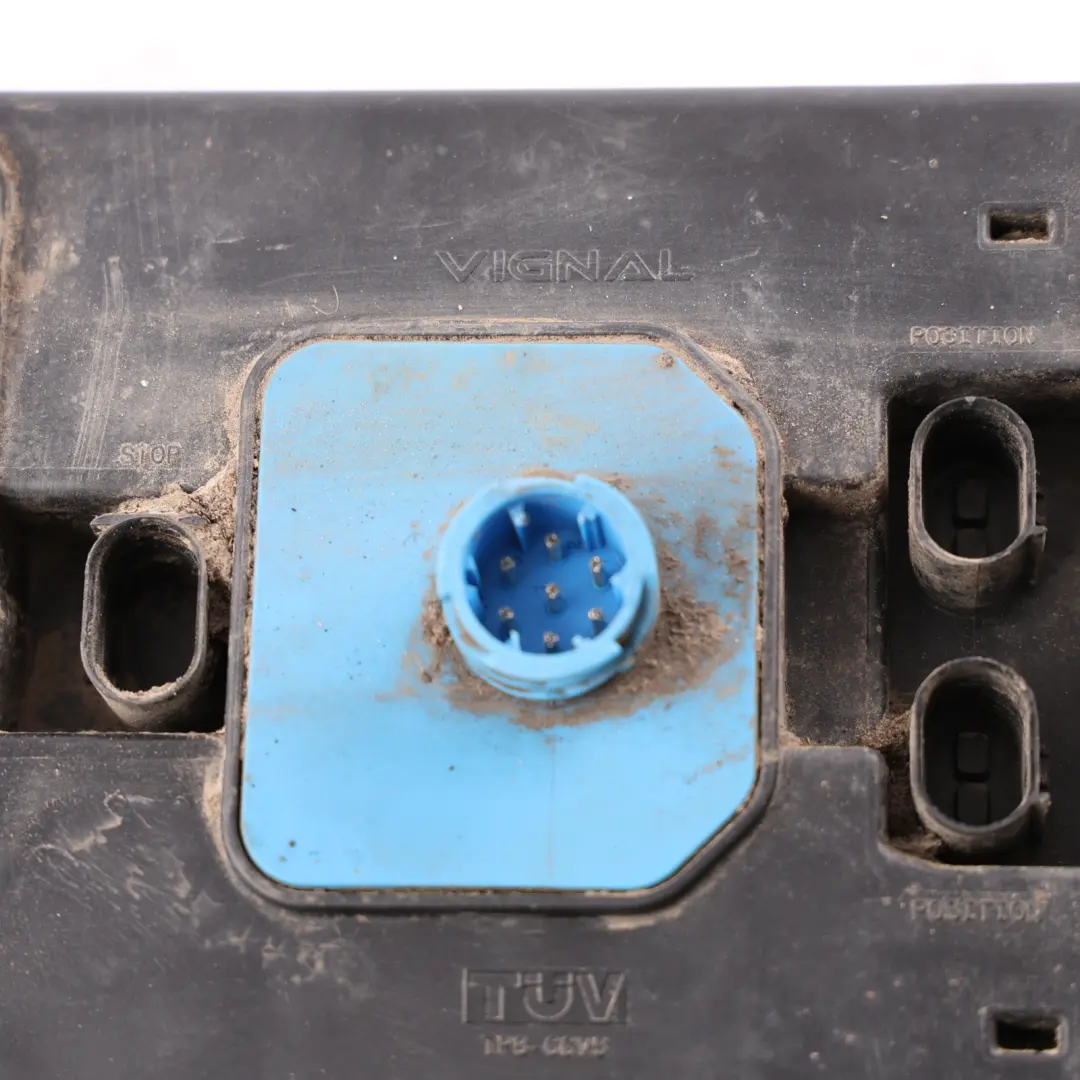 Luz Trasera Derecha para Mercedes Sprinter W906 con número de pieza A9068201764 Mercedes Sprinter W906 Luz Trasera Derecha - SKU A9068201764 - Número de pieza A9068201764