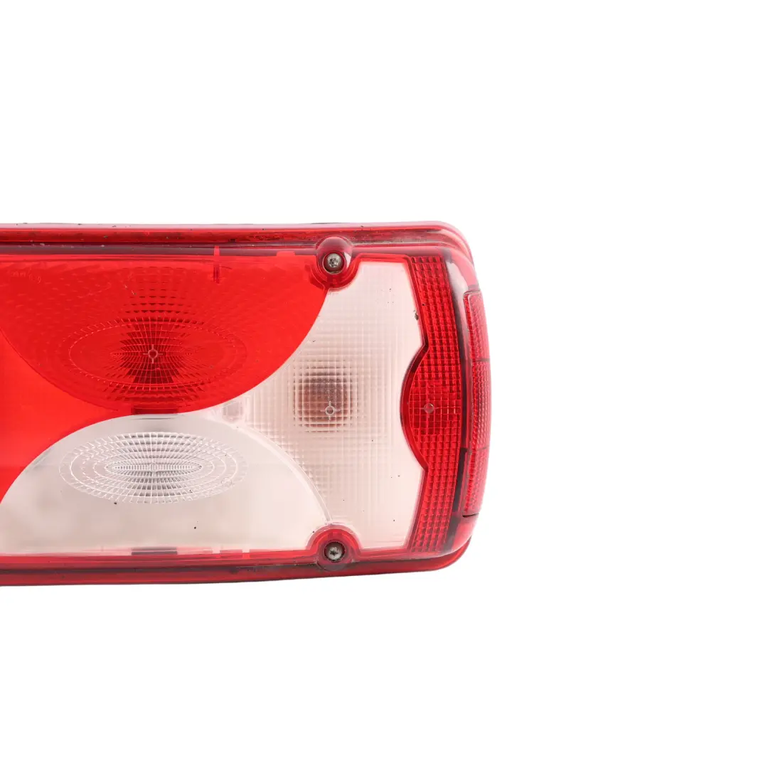 Rücklicht Lampe Rechts für Mercedes Sprinter W906 mit Teilenummer A9068201764 Mercedes Sprinter W906 Rücklicht Lampe Rechts - SKU A9068201764 - Teilenummer A9068201764