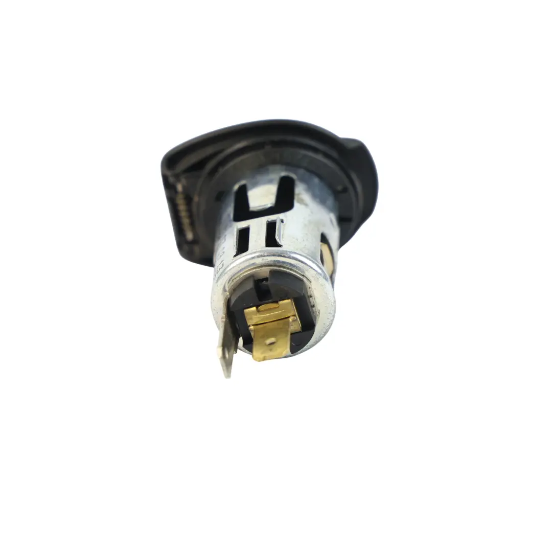 Mercedes Sprinter W906 12V Toma De Corriente De Accesorios Enchufe - SKU A9068250080 - Número de pieza A9068250080