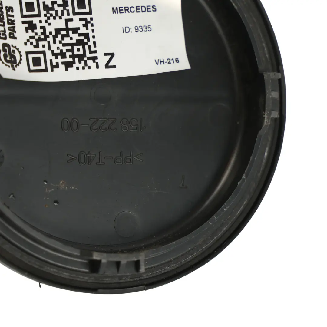 Copertura Presa Faro Anteriore per Mercedes W906 con numero di parte A9068260024 Mercedes W906 Copertura Presa Faro Anteriore - SKU A9068260024 - Numero di parte A9068260024