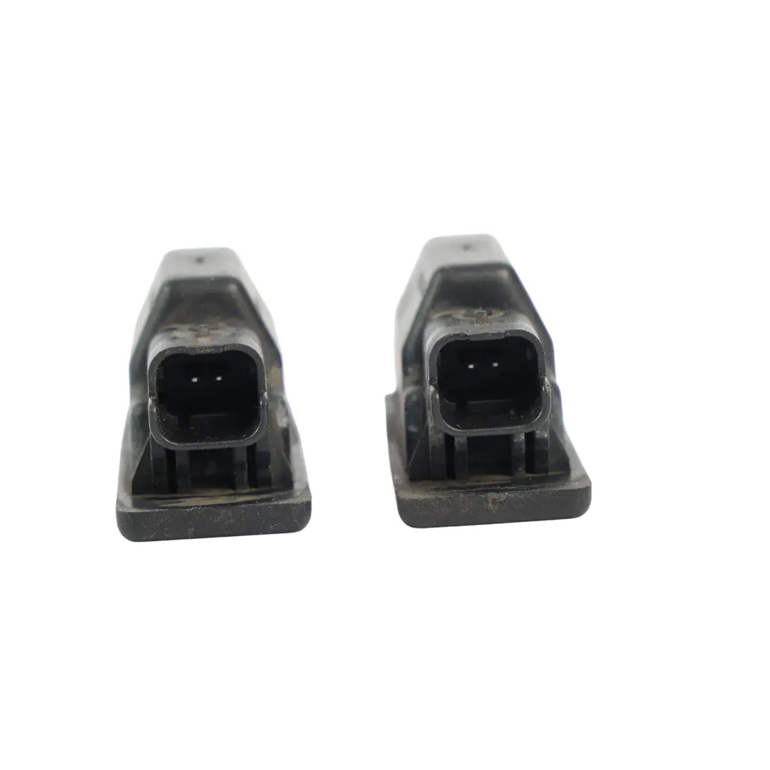 Luce Targa LED Posteriore SET X2 per Mercedes Sprinter W906 con numero di parte A9069062100 Mercedes Sprinter W906 Luce Targa LED Posteriore SET X2 - SKU A9069062100-1 - Numero di parte A9069062100