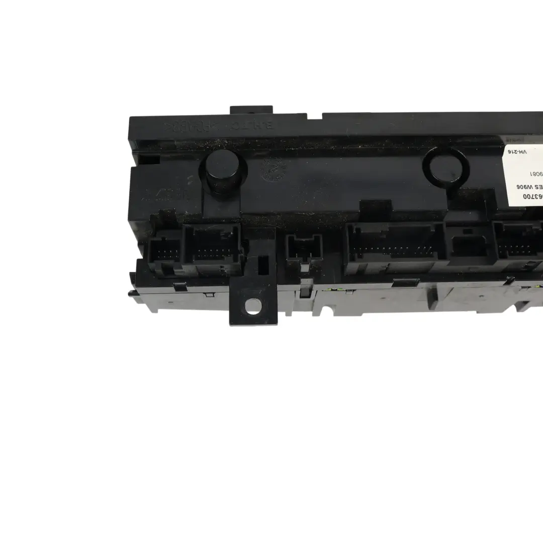 Mercedes W906 Air Conditioning Climate Control Unit Panel 5HB009012 - SKU RHD-A9069063700 - Part number A9069063700